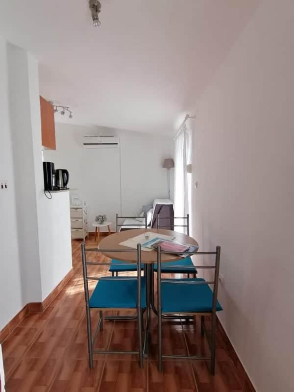 Apartment Krmpotic Vir Luaran gambar