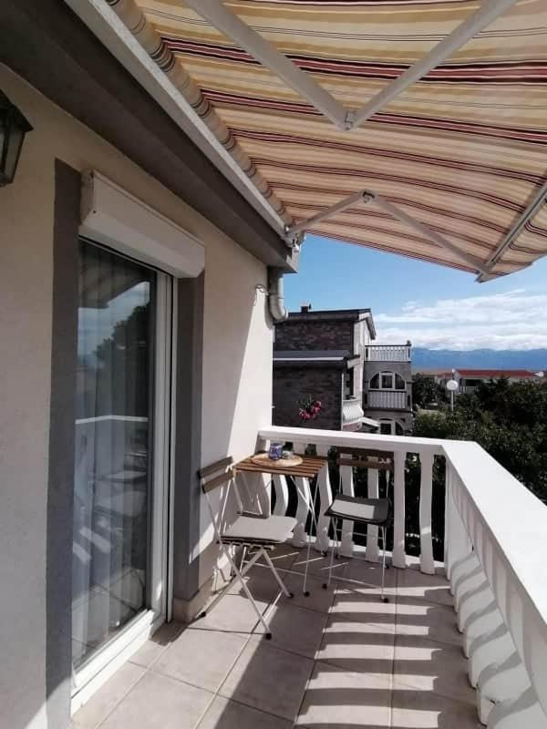 Apartment Krmpotic Vir Luaran gambar