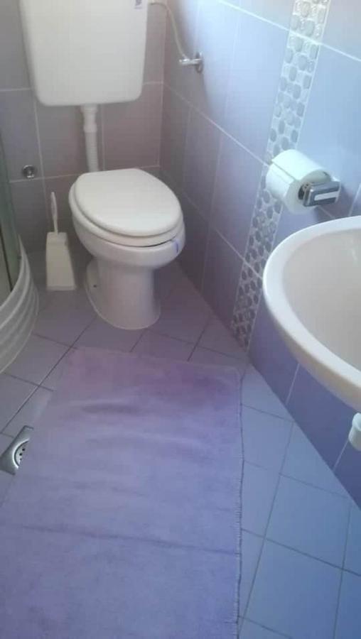 Apartment Krmpotic Vir Luaran gambar